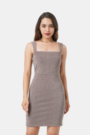 LINA SLEEVELESS SHIMMER DRESS IN CHAMPAGNE