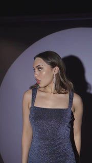 LINA SLEEVELESS SHIMMER DRESS IN BLUE